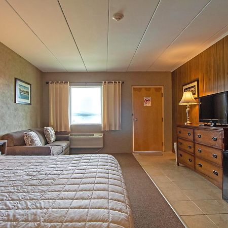 Half Moon Motel & Cottages Weirs Beach Bagian luar foto