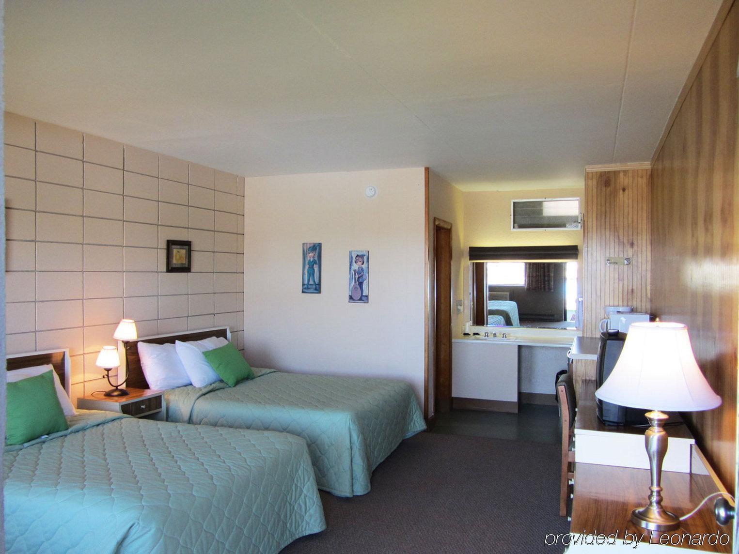 Half Moon Motel & Cottages Weirs Beach Bagian luar foto