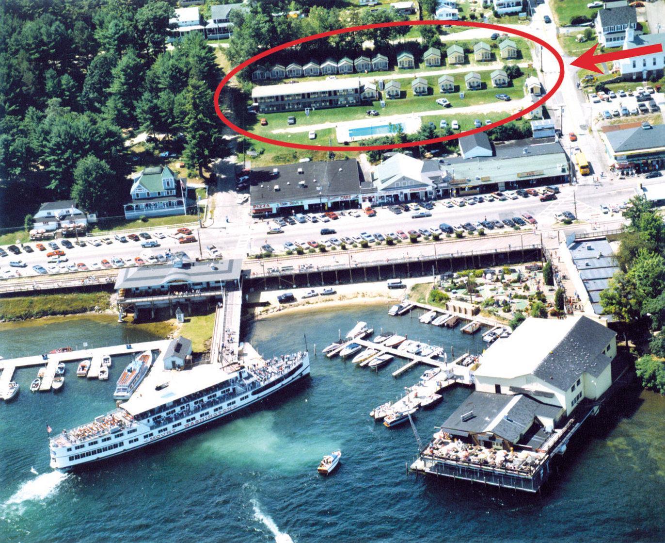 Half Moon Motel & Cottages Weirs Beach Bagian luar foto