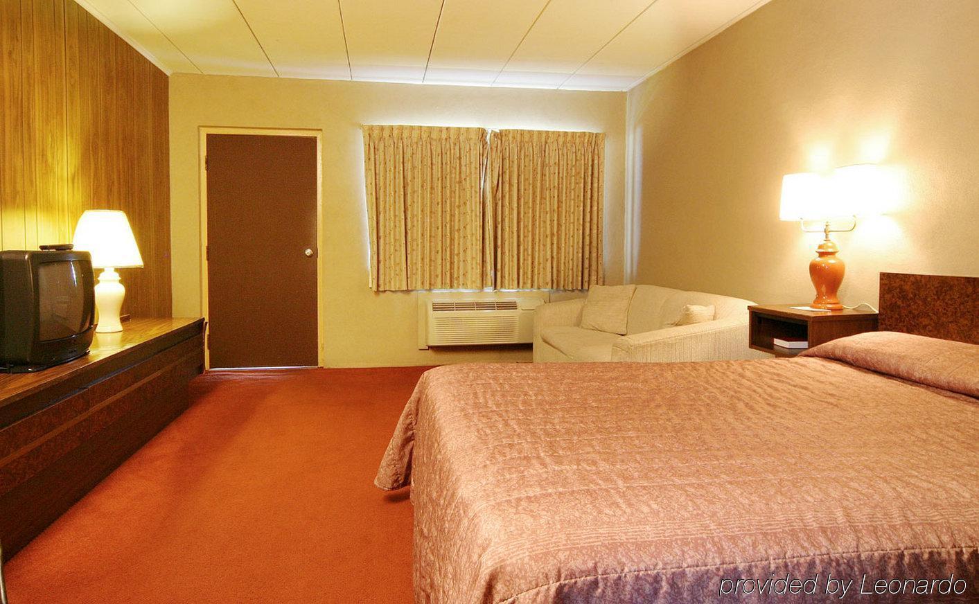 Half Moon Motel & Cottages Weirs Beach Bagian luar foto